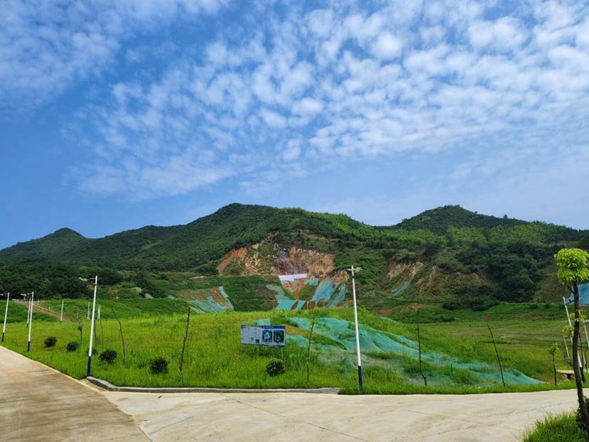 銅山、前山露天采坑復墾項目完成